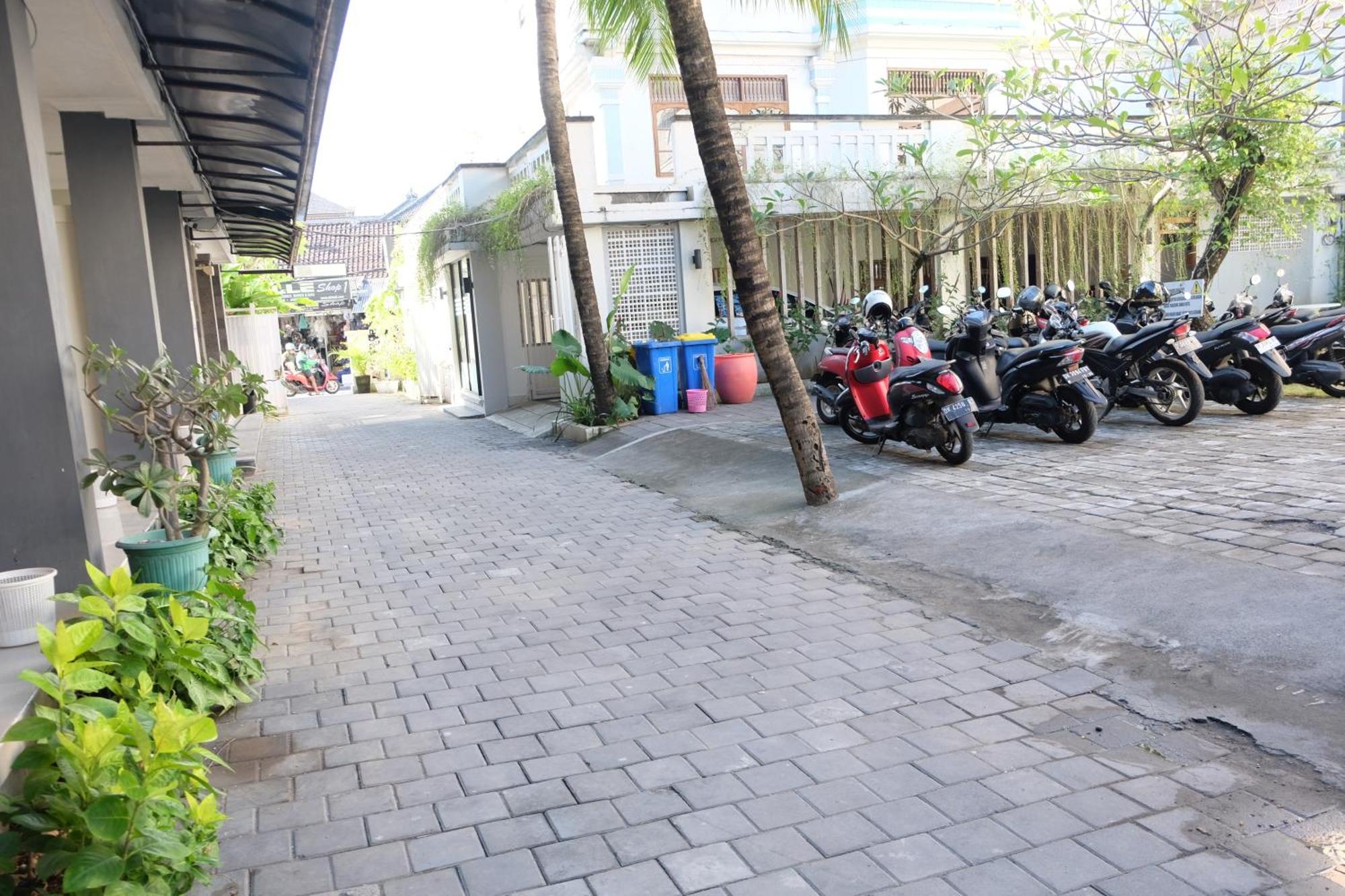 Palm Garden Kuta Hotell Kuta Lombok Eksteriør bilde